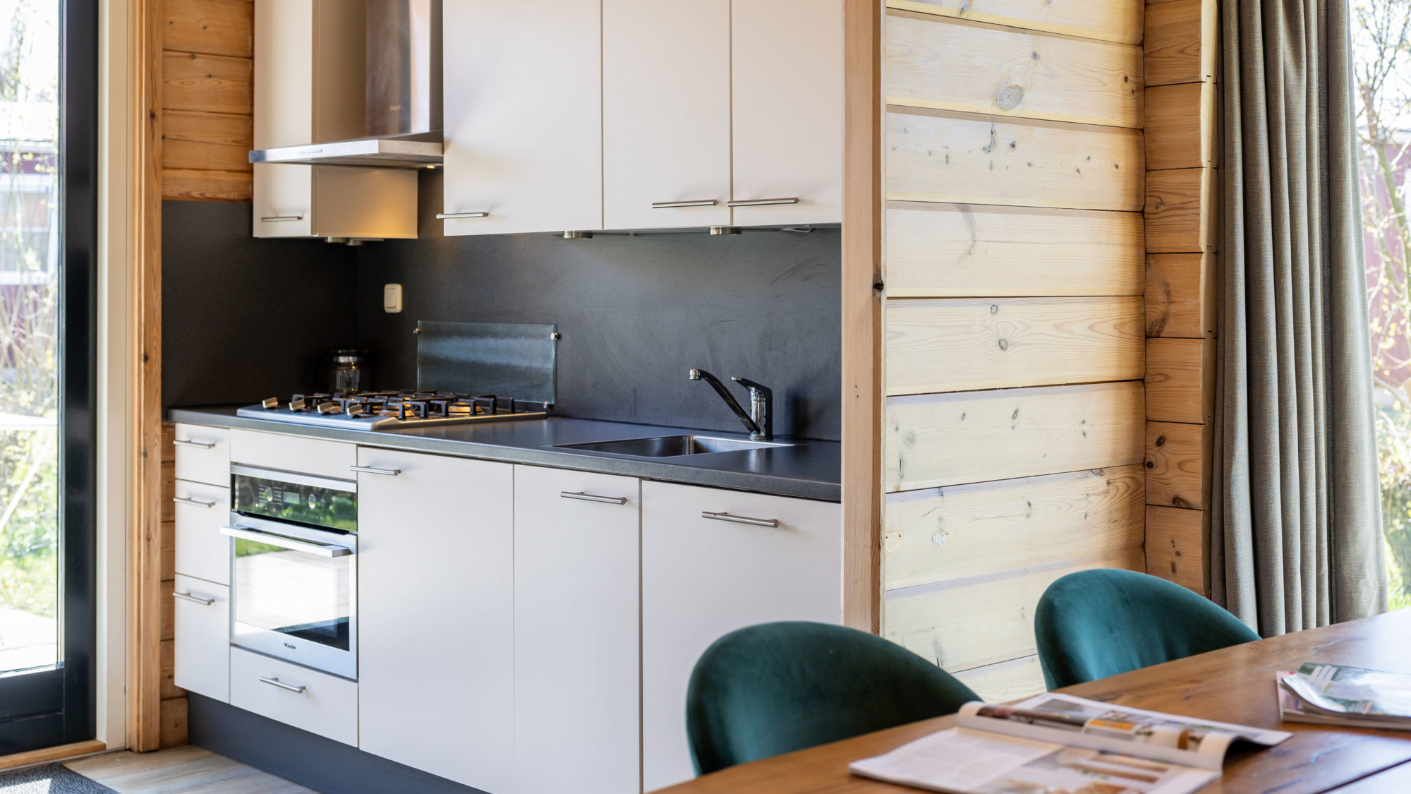 Keuken compleet Villabungalow openhaard Tjermelan Terschelling