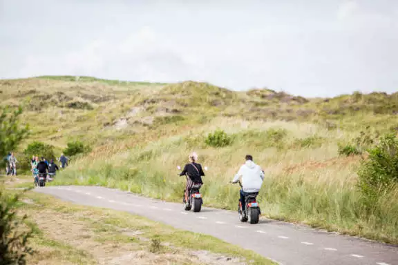 fietsen en electrische scooters mogen op het fietspad op Terschelling